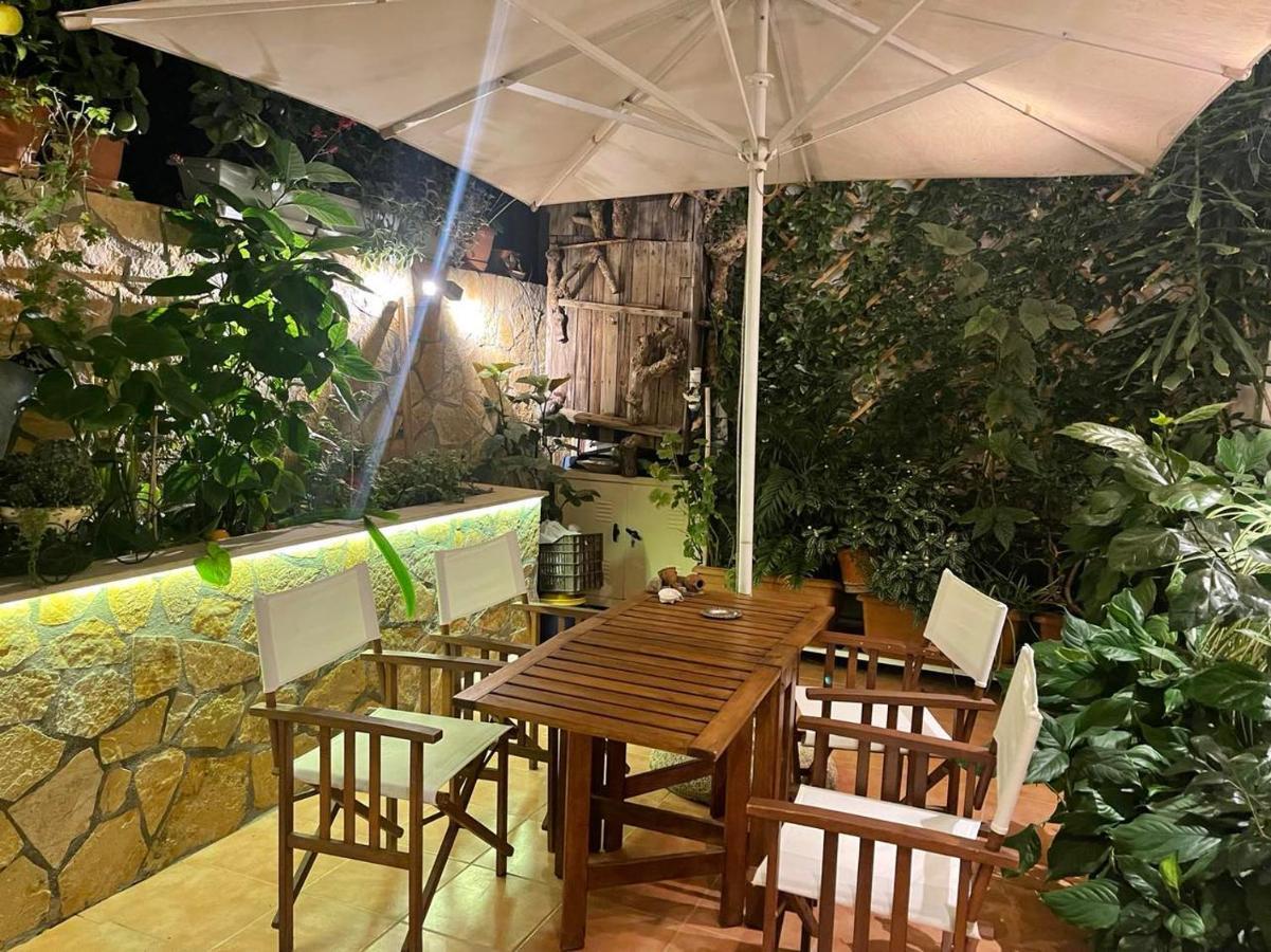Apartament Eleonora'S Hidden Gem Ateny Zewnętrze zdjęcie